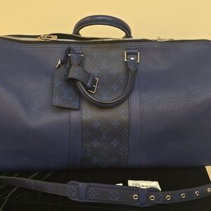 Louis Vuitton Keepall 50 Taiga Leather